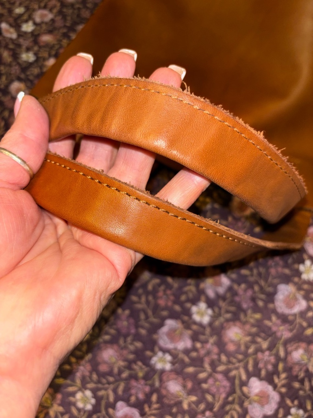 NWT Frye Carson Leather Tote in Cognac - Picture 9 of 11